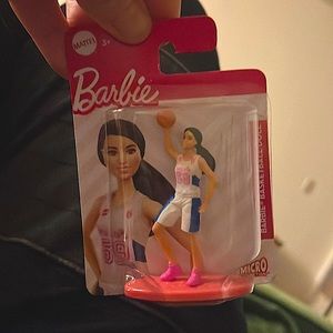 Barbie soccer doll mini